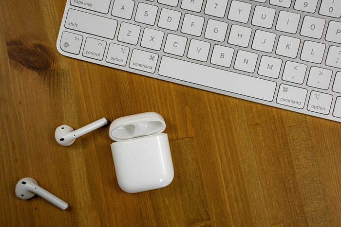 Ditch the Tangled Mess: Easy Ways to Go Wireless