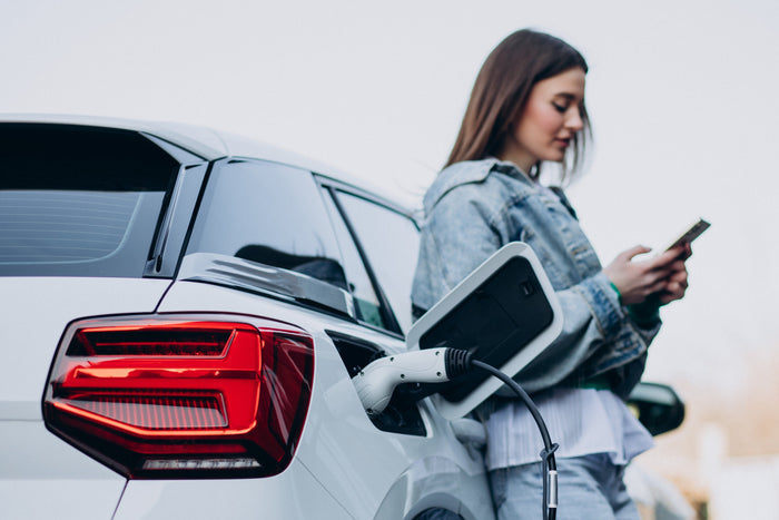 The Always-Connected Car: How Your Smartphone is Driving the Future of Automotive Tech