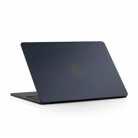 Midnight MacBook Air (2022, 13″) - Mobile Culture
